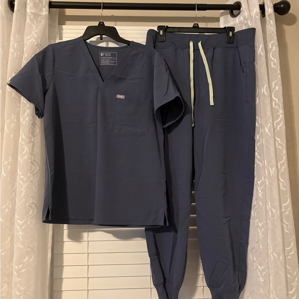 Space Navy Figs Scrub Set with Drawstring Pants